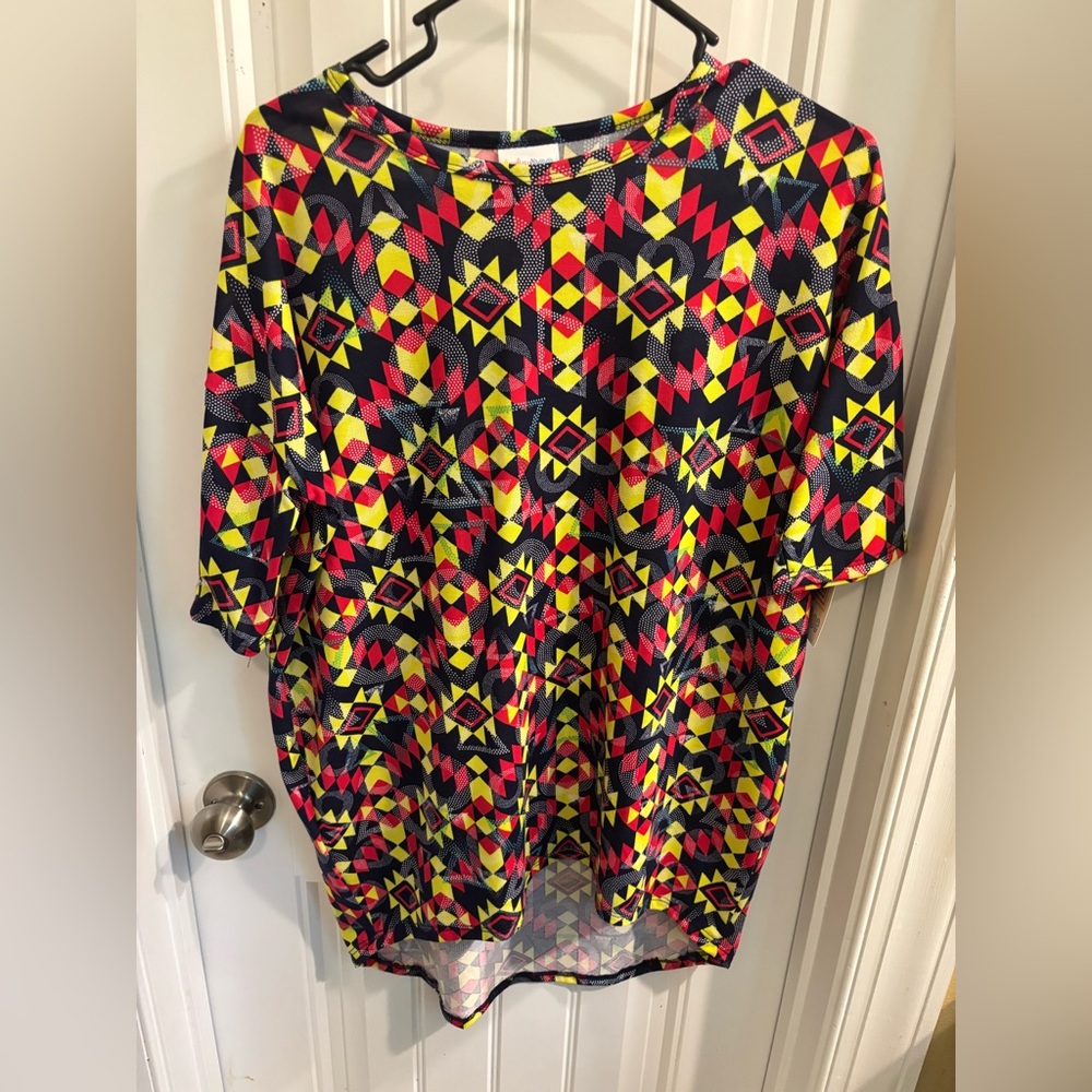 LulaRoe Irma shirt